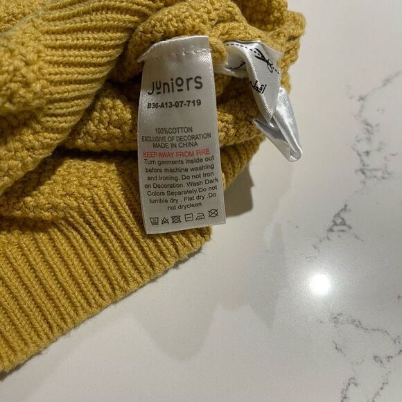 Juniors Girls Collection Mustard Yellow Oversized Unicorn Sweater - Size 2-3 Yea - Picture 4 of 4